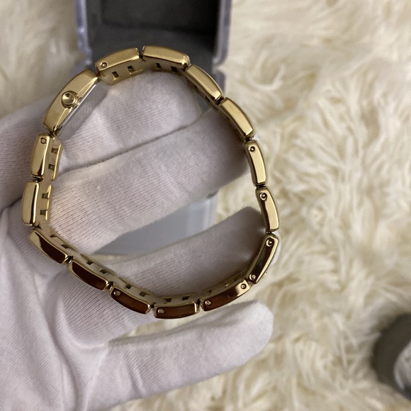 DKNY Ladies Watch - Picture 3 of 8